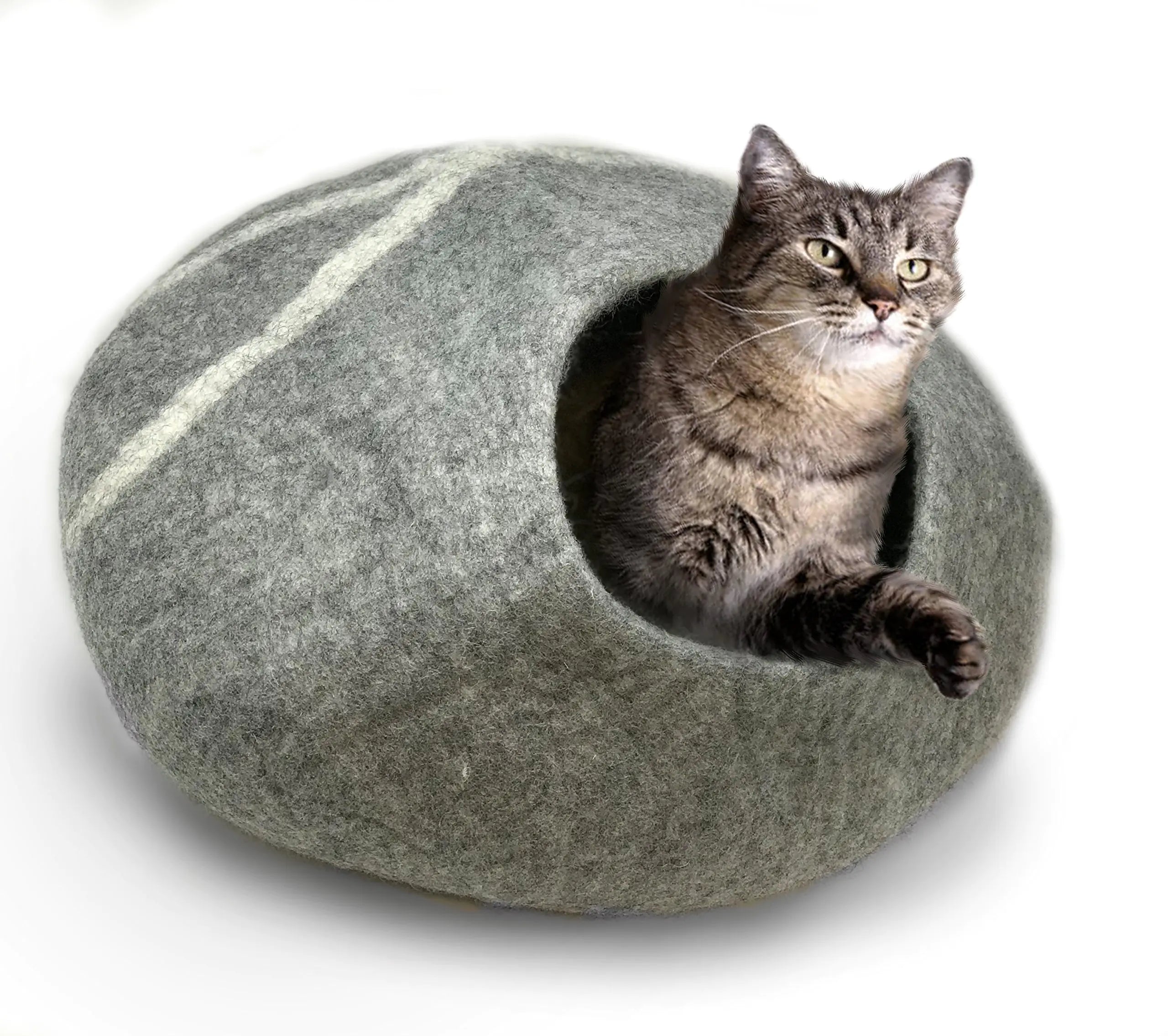 Cozy Cat Cave Hideout